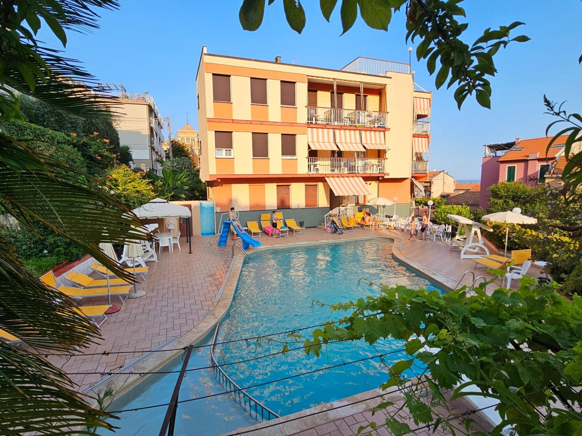 Residence Olivotti Finale Ligure Zewnętrze zdjęcie